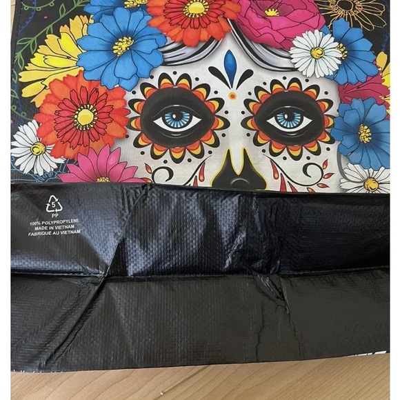 TJ Maxx Reusable Plastic Shopping Day Of The Dead Dia De Los Muertos (X2) Two - Picture 2 of 3